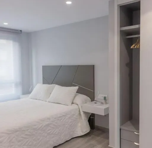 Sakura Homes Centro 8 Plazas 아파트 폰페라다